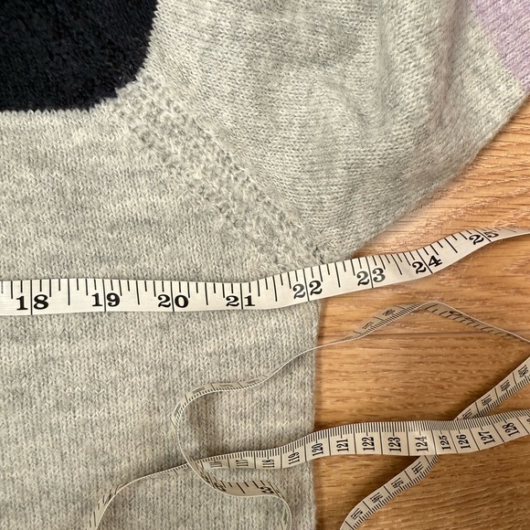3/$30 - REITMANS Colorblock Striped Women's Sweater - Picture 4 of 5